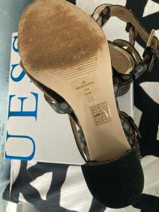 Sandalias Guess Talla 38