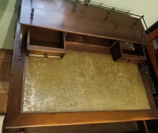 Escritorio Secreter Isabelino Madera y Cristal