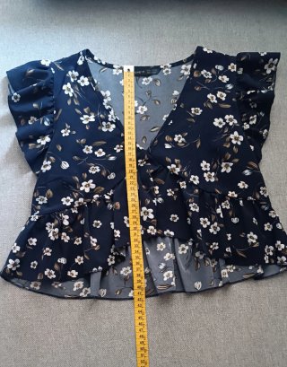 Top Shein floral manga corta
