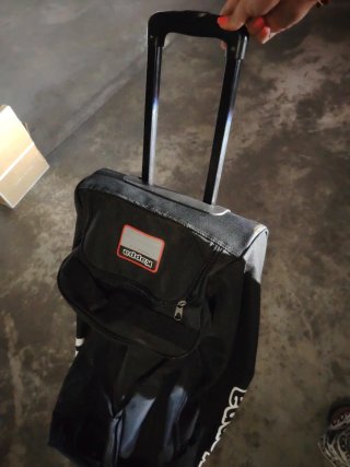 Maleta Kappa Negra Ruedas Gran Capacidad