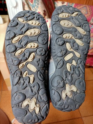 Zapatillas FIFA Talla 44