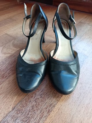 Zapatos de tacón negros para baile y ocasiones