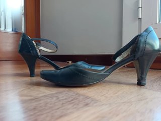 Zapatos de tacón negros para baile y ocasiones