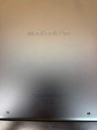 Apple MacBook Pro 14'' M5 512GB Nero Siderale 2025