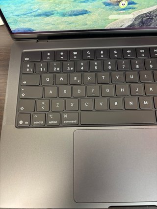 Apple MacBook Pro 14'' M5 512GB Nero Siderale 2025