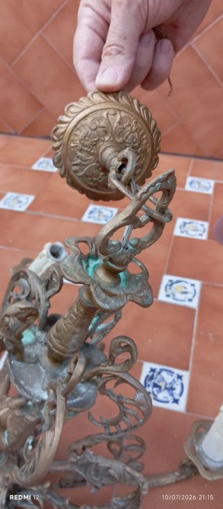 Lámpara de techo antigua de bronce