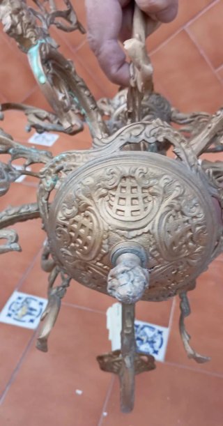 Lámpara de techo antigua de bronce
