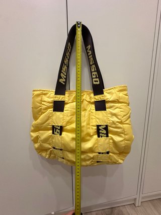 Borsa shopper gialla con logo