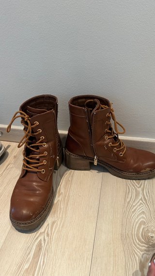 Botas café talla 40