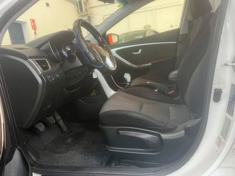 Hyundai i30 1.4 CRDi Tecno Sky 2014, foto 7