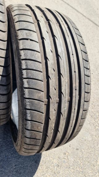 Neumáticos 225/40/18