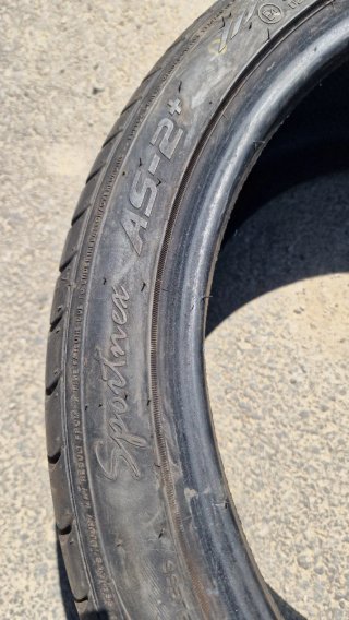 Neumáticos 225/40/18