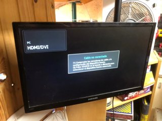 Monitor Samsung 24'' con Supporto Estensibile