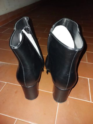 Stivaletti neri eleganti tacco alto, taglia 40/41