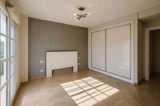 Piso en venta en Los Naranjos - Las Brisas en Marbella