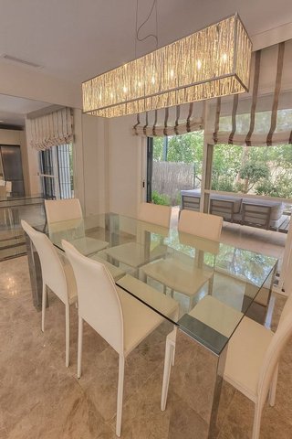 Piso en venta en Los Naranjos - Las Brisas en Marbella
