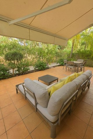 Piso en venta en Los Naranjos en Marbella