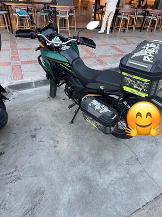 MITT MT 125 Adventure Verde y Dorado