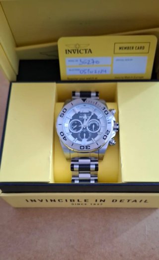 Conjunto de relojes invicta y uno festina