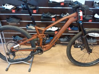 Trek Fuel Exe