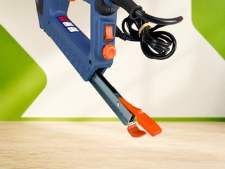 Grapadora Eléctrica Dexter PLD6030