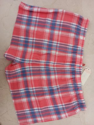 Pantalón corto cuadros mujer cómodo