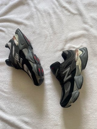 New Balance 9060 Taglia 38 Nero/Grigio