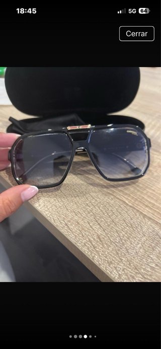 Gafas de sol Carrera negras y grises