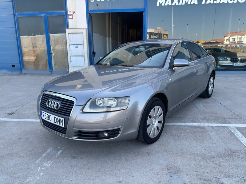 Audi A6 2006 - foto 1