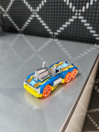 Hot Wheels Semi-Psycho 2013 HW Imagination