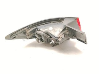 Piloto tras der opel 23377233 39099017 astra k b16