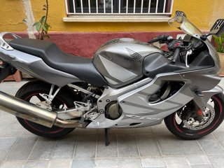 Honda CBR 600 F4 Plata 50.000 km