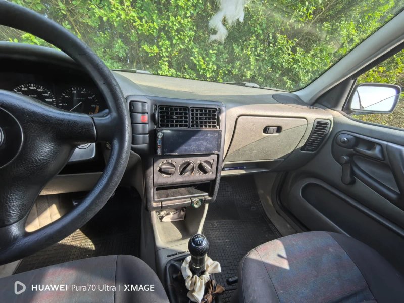 Volkswagen Polo 1999 - foto 1