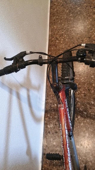Bicicleta de montaña Decathlon 26" – Buen estado