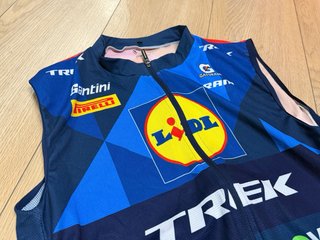 TALLA XL. NUEVO Chaleco Ciclismo Trek Santini Lidl