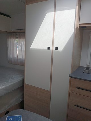 Caravana NUEVA Sterckeman Easy 490 PE