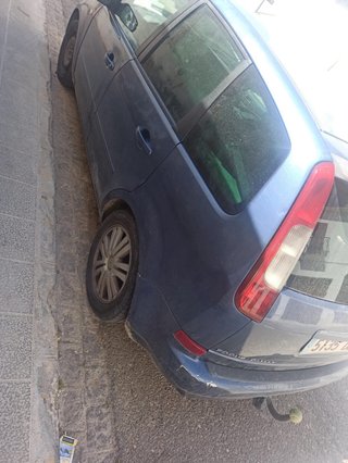 Ford C-MAX 2005