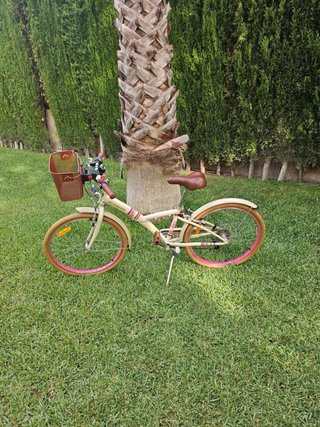 Bicicleta Btwin niña