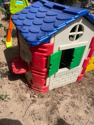 Casita infantil de plástico