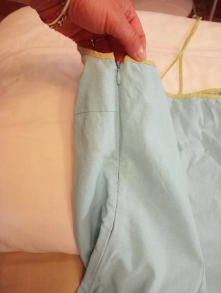 Vestido de verano azul como nuevo