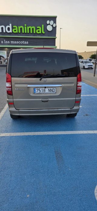 Mercedes-Benz Viano 2012