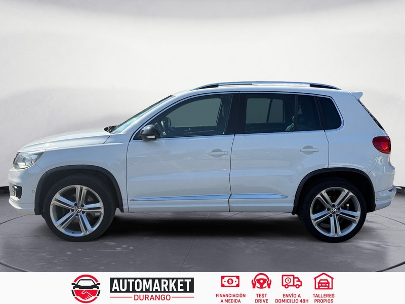 Volkswagen Tiguan 2012, foto 2