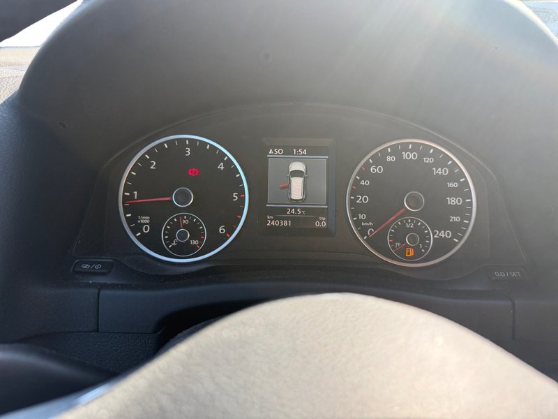 Volkswagen Tiguan 2012, foto 10