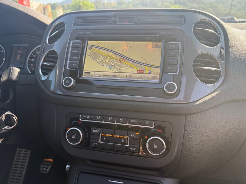 Volkswagen Tiguan 2012, foto 18