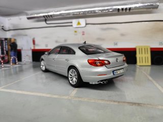 Volkswagen Passat CC 1:18