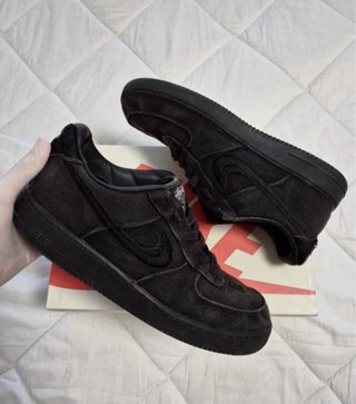 Nike x Stüssy Air Force 1 Negras