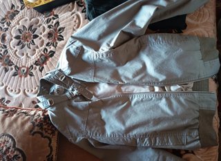 Bomber uomo con Scarpe Nike e jeans ex-j