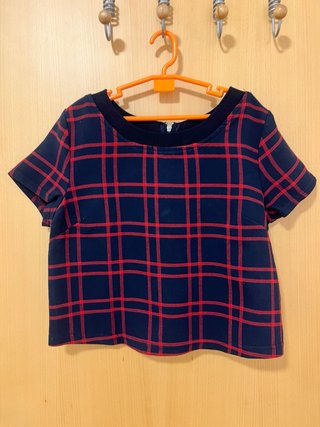 Camiseta cuadros Bershka azul y rojo
