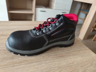 Botas de seguridad Bellota S3