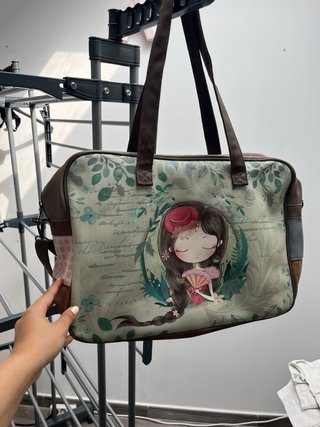 Bolso infantil con dibujo de niña